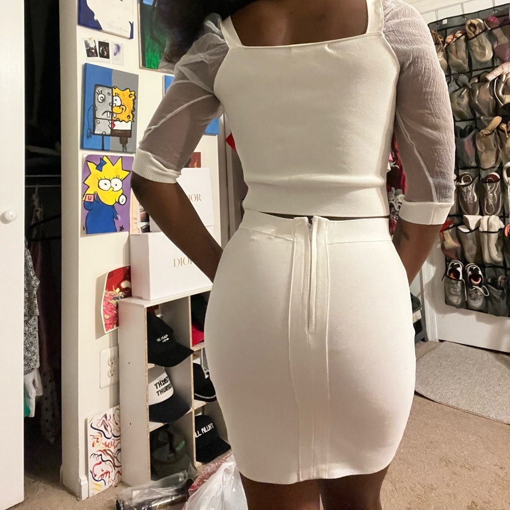 Papaya White Skirt